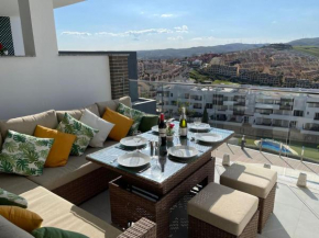 Duquesa, Modern and Spacious 2 Bedrooms apartment, with a great balcony, near golf courses BS1B, San Luis De Sabinillas